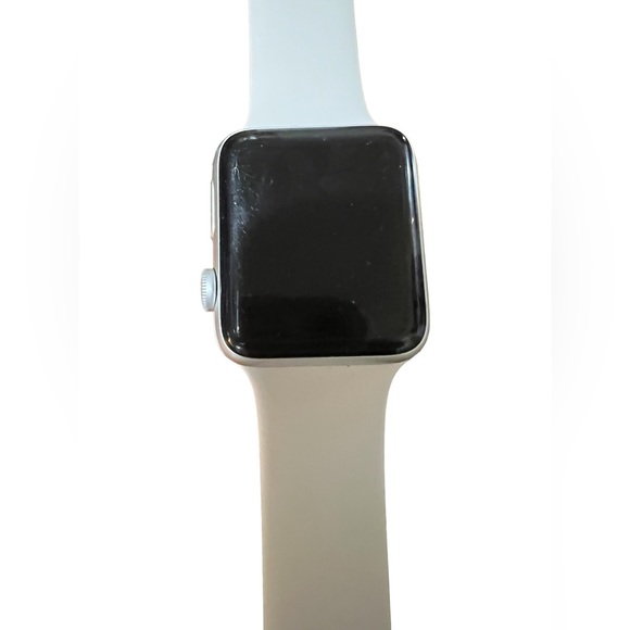 Apple iWatch Series 3 42 mm GPS + Cellular edition with Charging Station - Picture 7 of 8